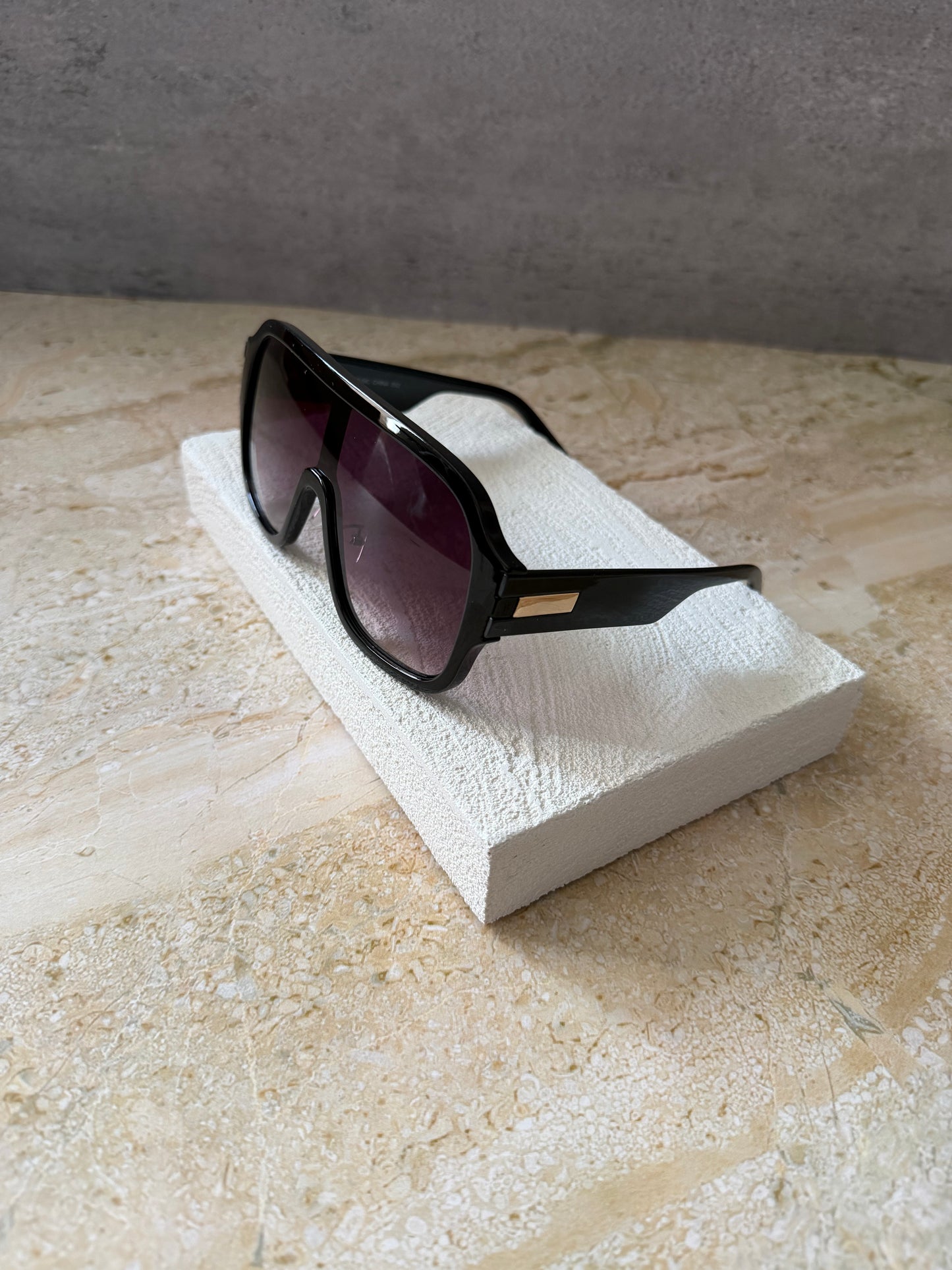 DND (Black)