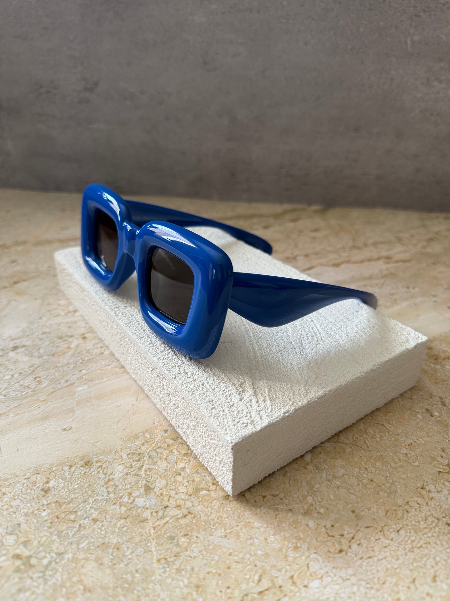 ‘Cartoon’ Sunnies (Blue)