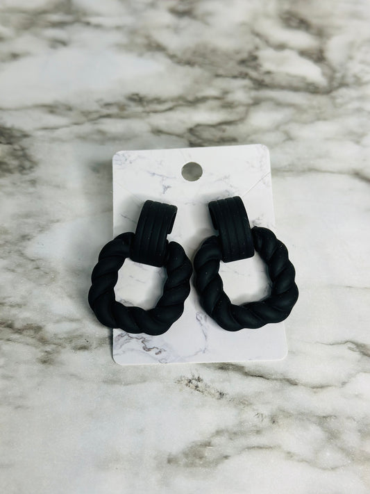 Twisted Hoops (Black)