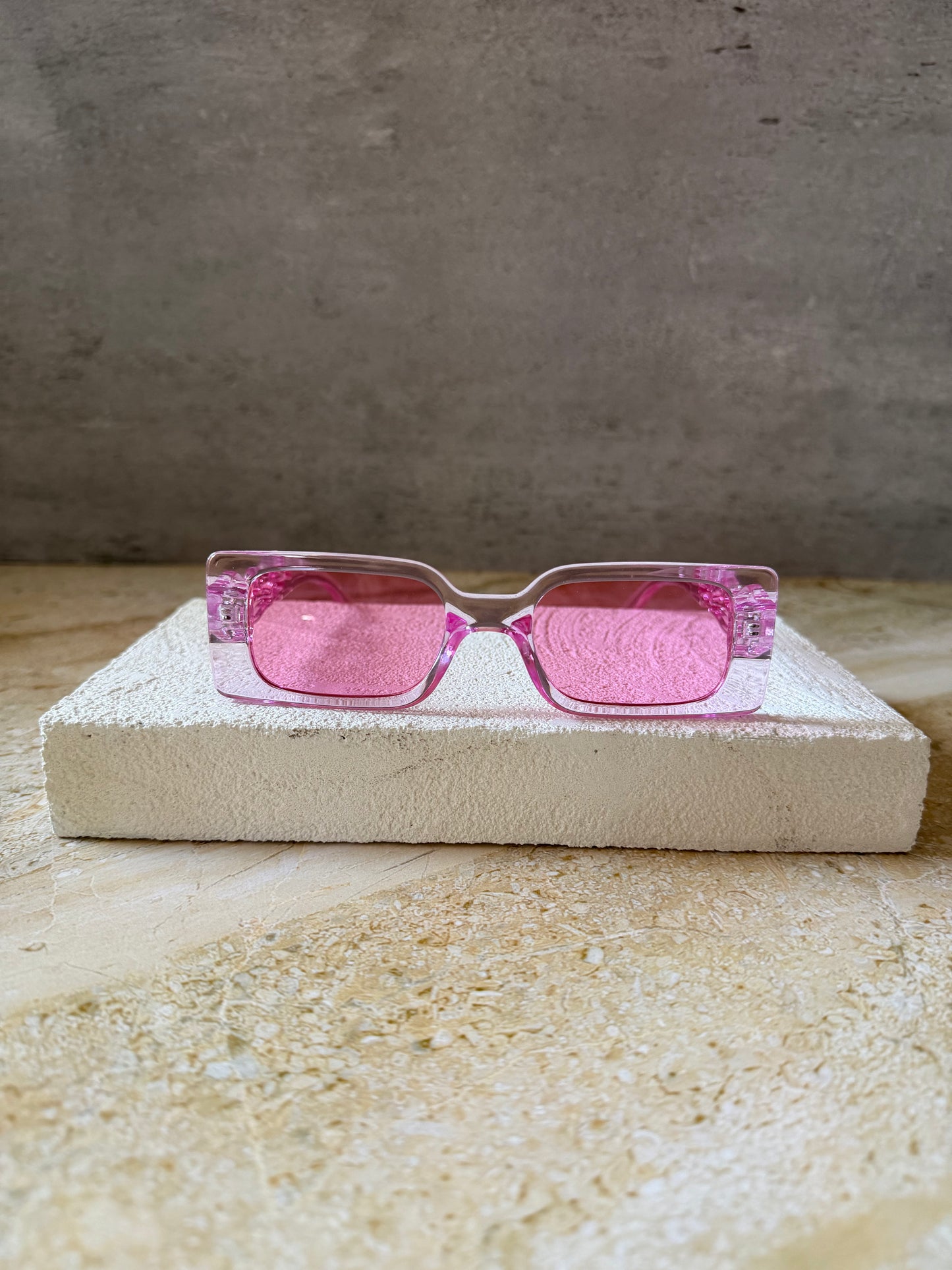 ‘Baddie’ (Pink)
