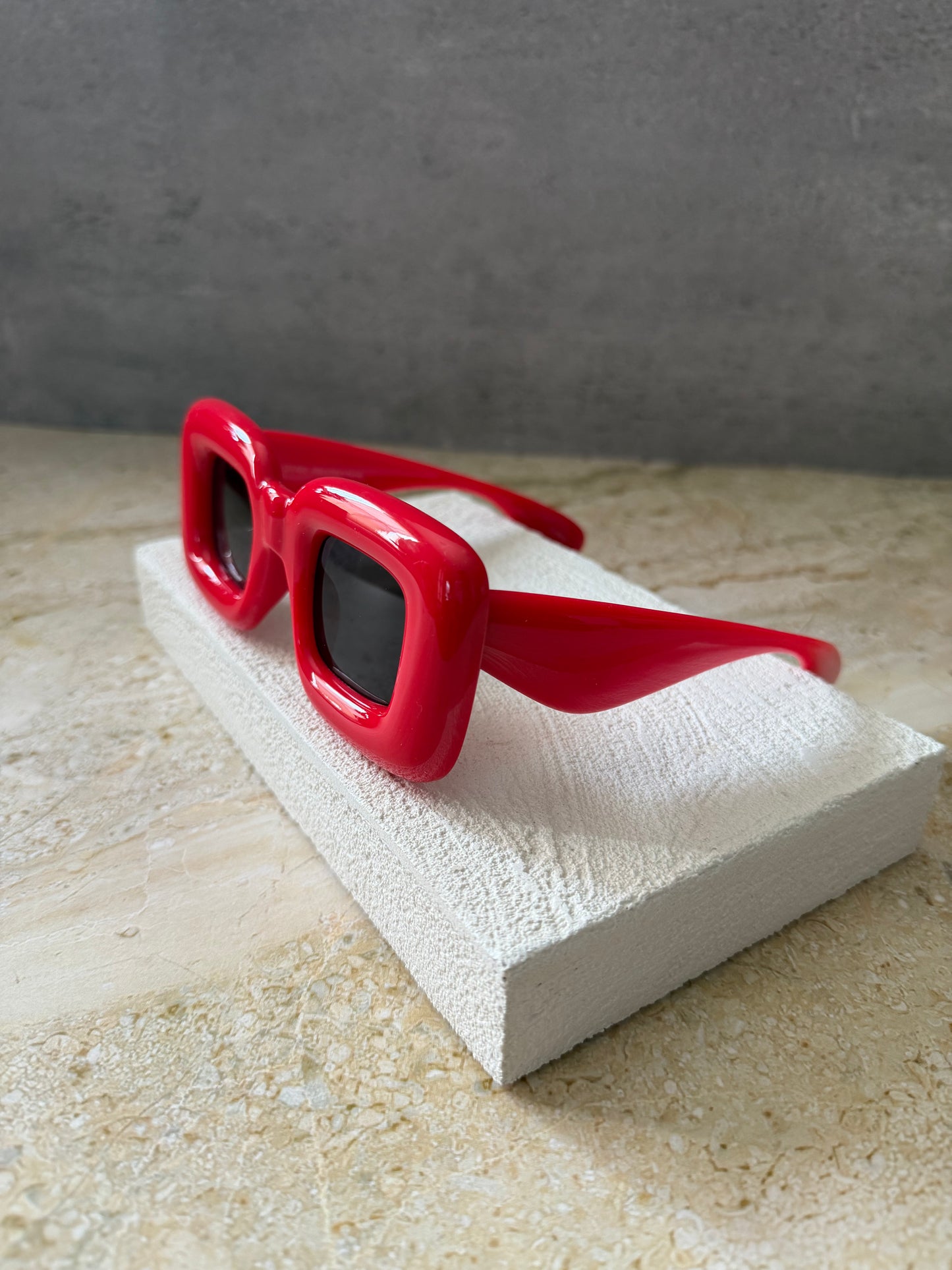 ‘Cartoon’ Sunnies (Red)