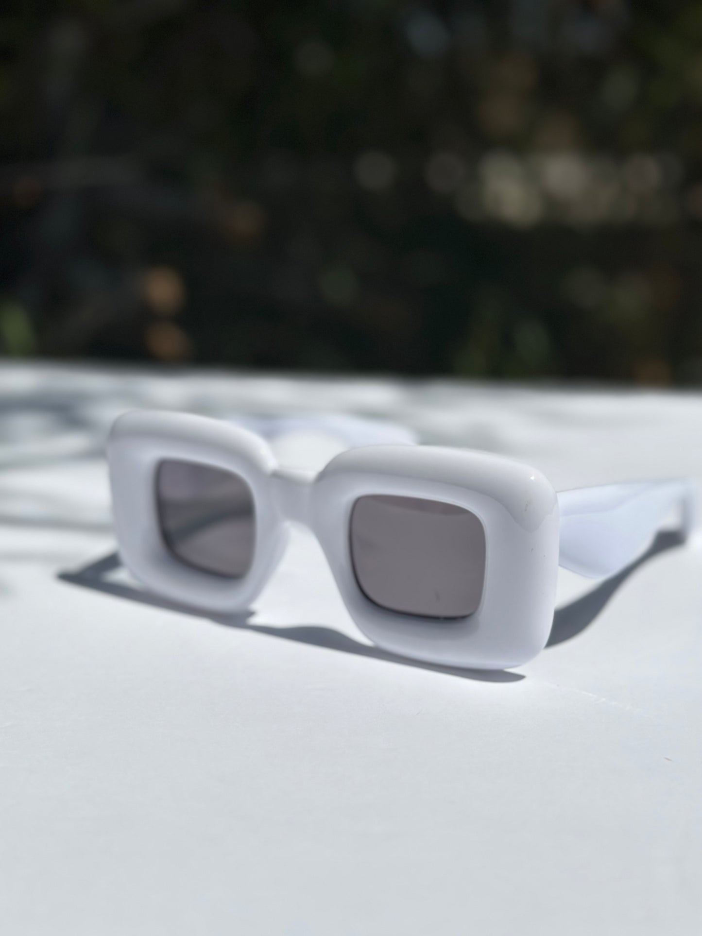 ‘Cartoon’ Sunnies (White)