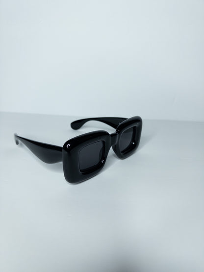 ‘Cartoon’ Sunnies (Black)