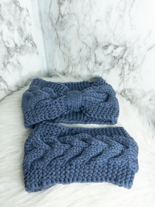 Knitted Crochet Headband (Blue)