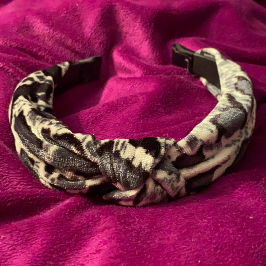 ‘Grayscale’ Cheetah Knotted Headband