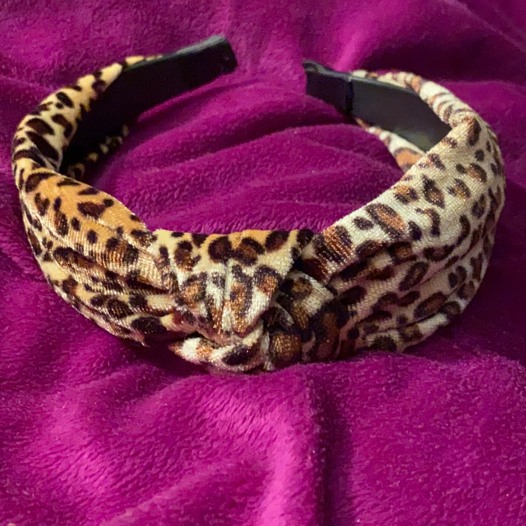 Fine Printed Cheetah Knotted Headband